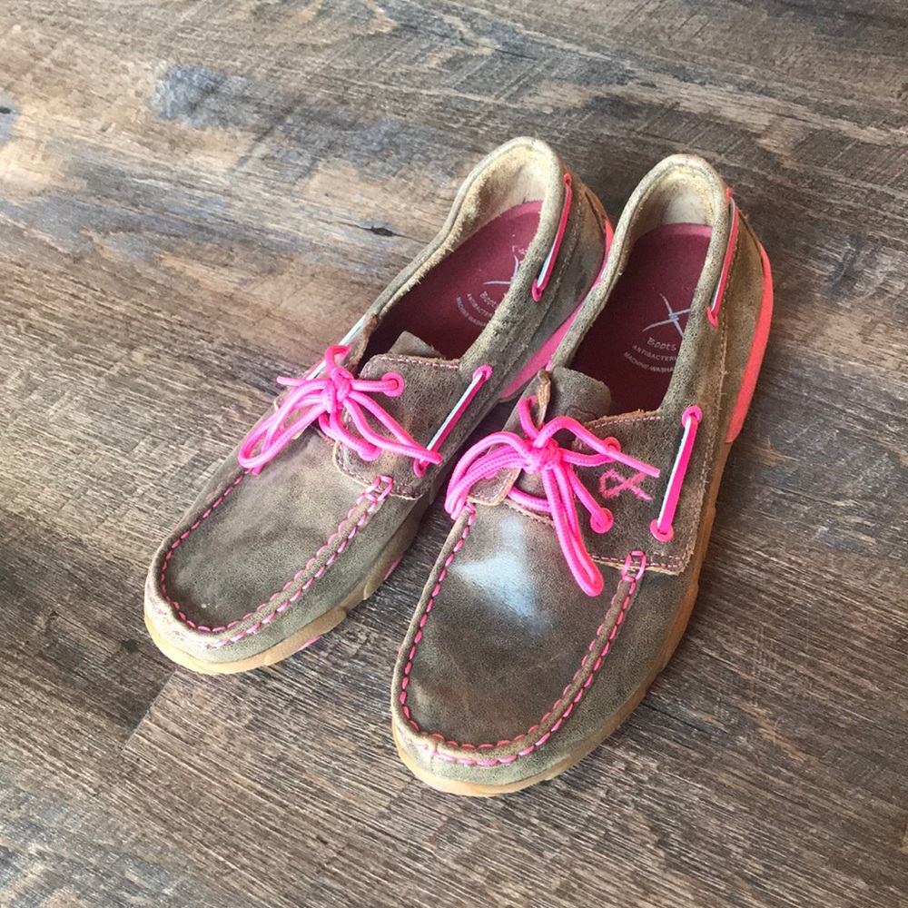 Twisted x shoes